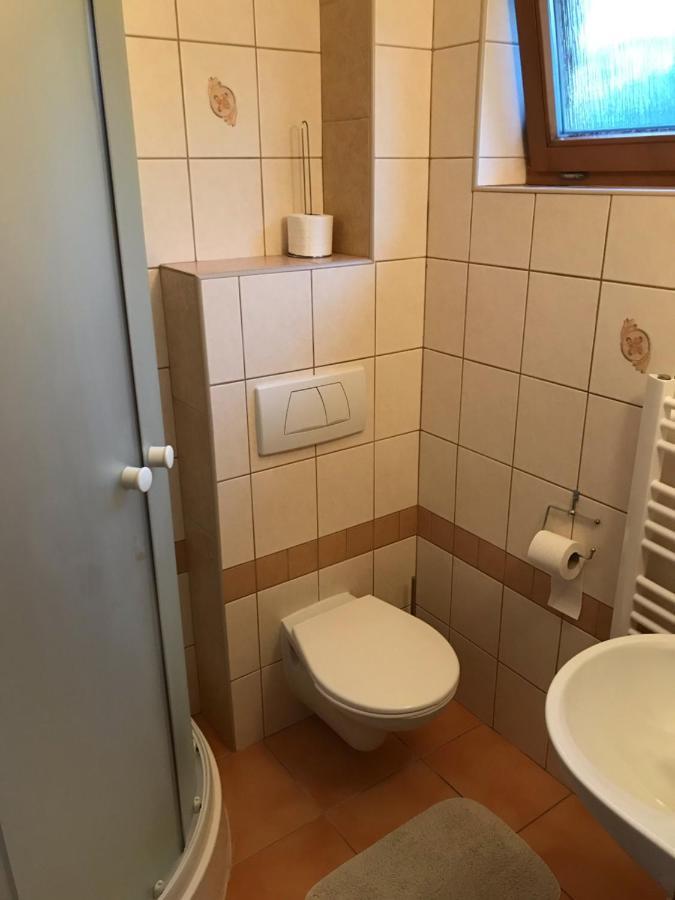 Privat Magdalena Lägenhet Bešeňová Exteriör bild